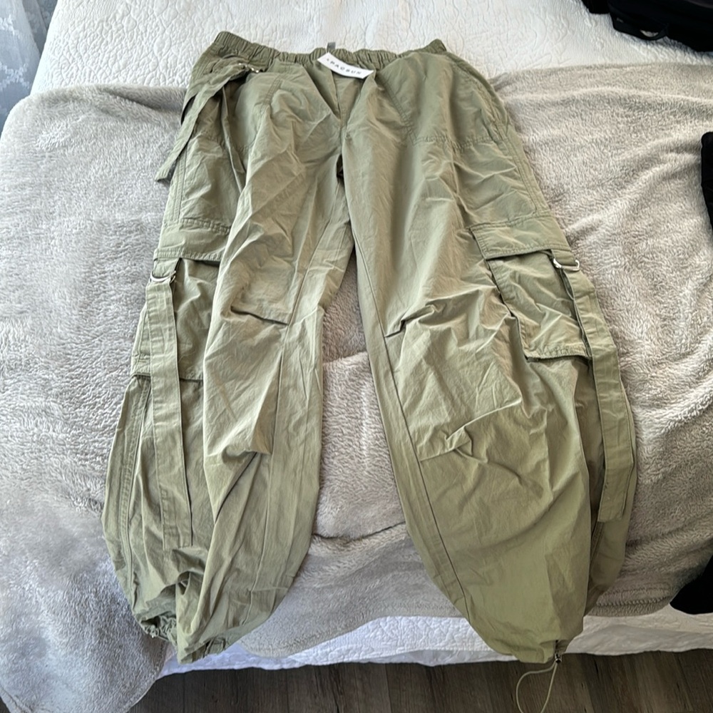 NWT Cargo Pants